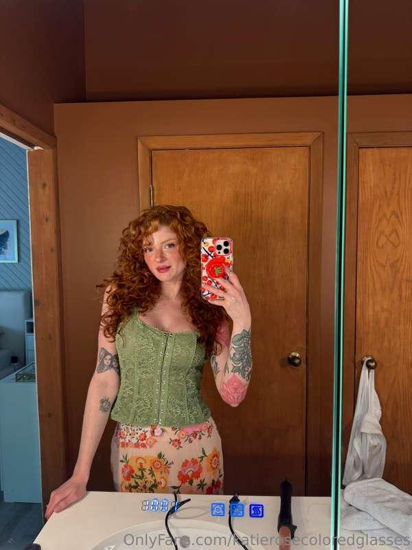 Settle the debate….do you prefer my hair curly or straight? 