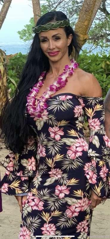 🌺🐚 So bummed my Hawaii Trip is cancelled due to the fires in..