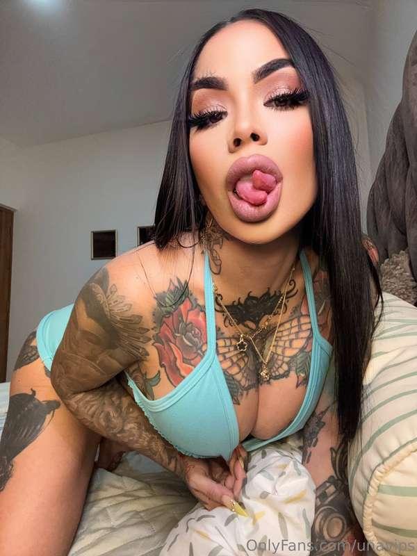 Available to make your dick cum babe 🍆💦💦