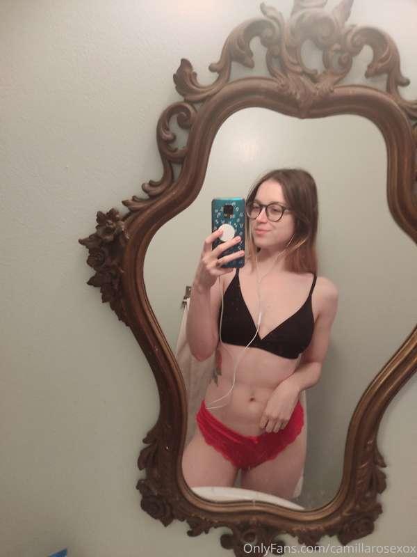 Merry Christmas my loves! ~ My outfit for my MFC stream (lin..