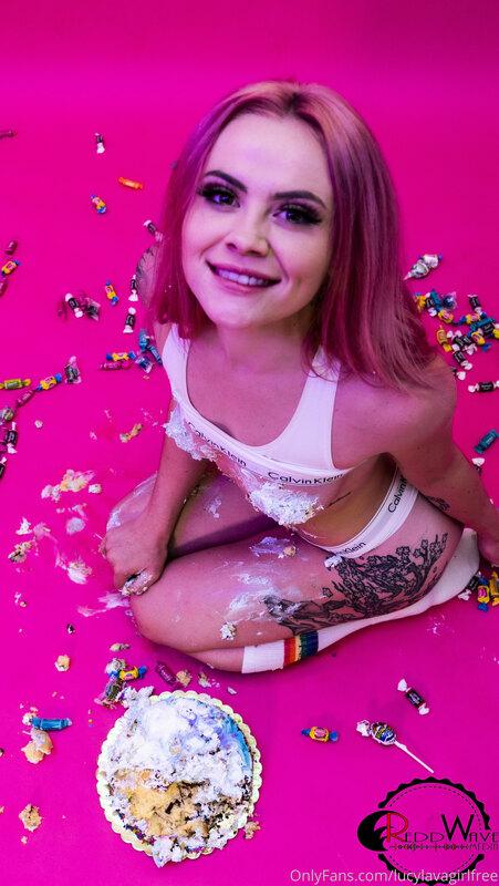 lucylavagirlfree image #2