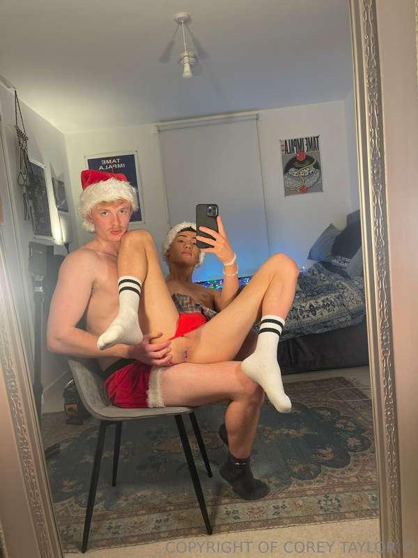 Got myself a twink for Christmas 🎅🏻 😉 @arloelis