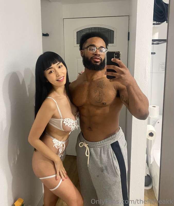 With this legendary baddie @maricahase
