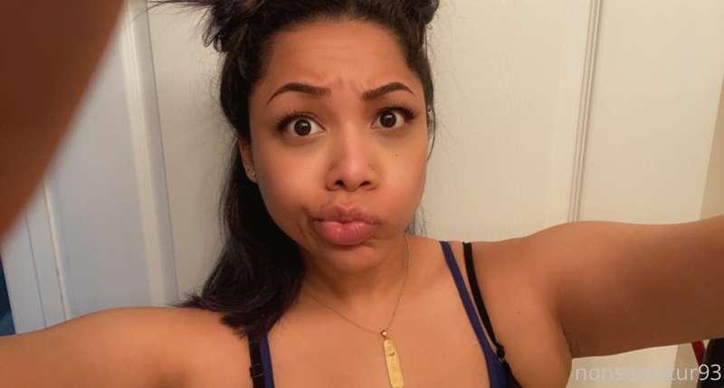 Happy Tuesday! Waiting on my new cosplays 🤪