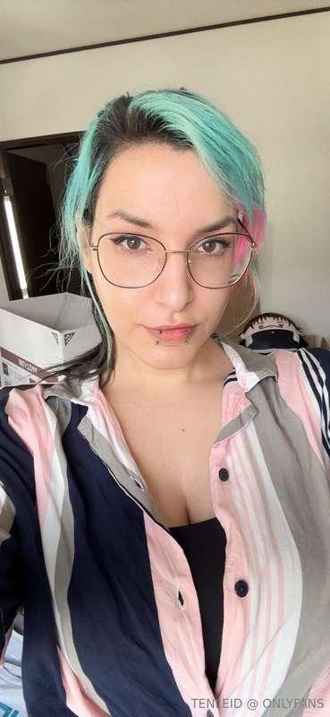 HELLO EVERYNYAN!! Here's a little tenleid life update <3 TL;..
