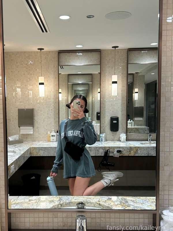 kaileymae image #2