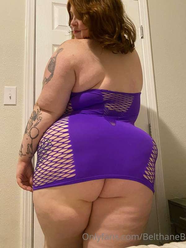 Got a very yummy present 💝 I think I look absolutely incredi..