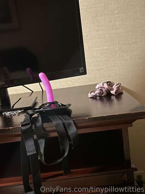 anyone here like being pegged?