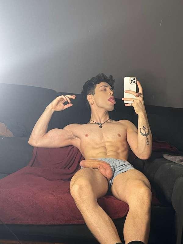 I wanna spam you tonight 💦