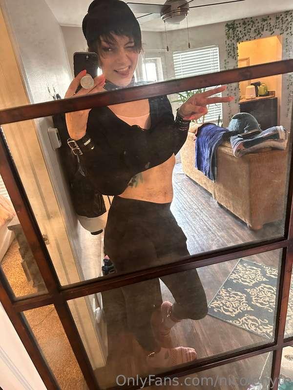 kinky apartment-cleaning service sub reporting for duty🧽😸🧺