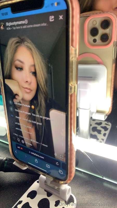 Hop on my live before it’s to late