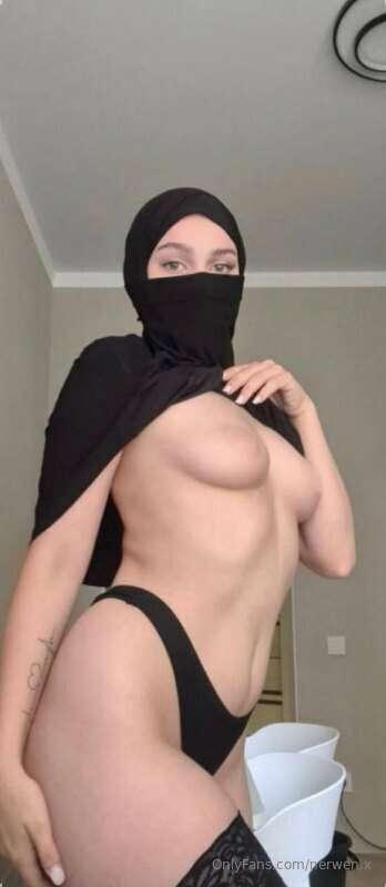 MUSLIM NAUGHTY GIRL🧕🏻🔥
FREE SUBSCRIPTION🥵
VIDEOCALLS🔥
VERY b..