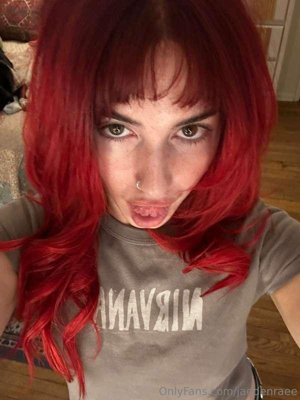 👅