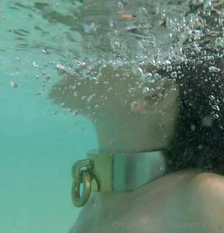"Salt-water-resistance test" for my steel collar in the Cari..