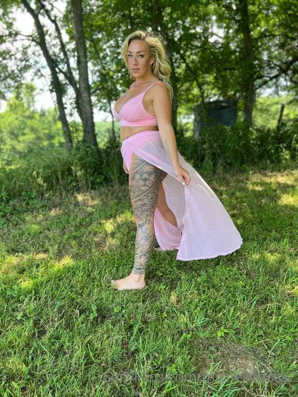 Would you fuck me in this 😈