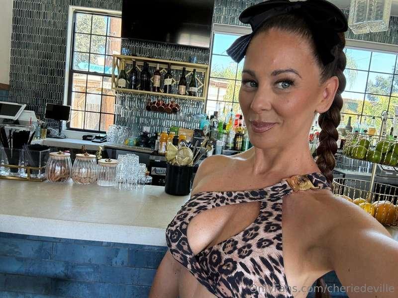 cheriedeville image #0