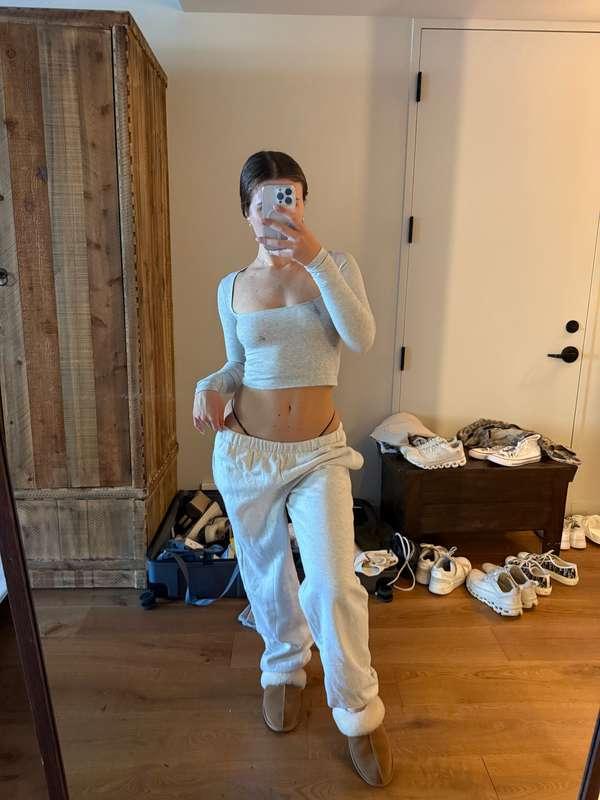 Little outfit ready to be fucked in ;)
