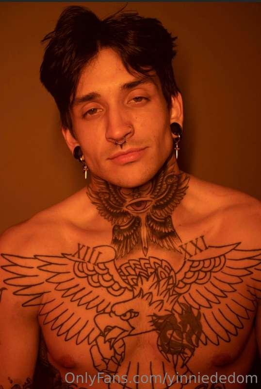 I started on onlyfans with a nude photoshoot. I miss it.