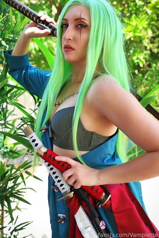 vamplette image #3