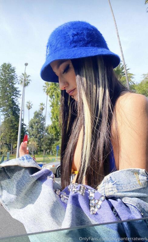 shooting a calendar for y’all today! ?