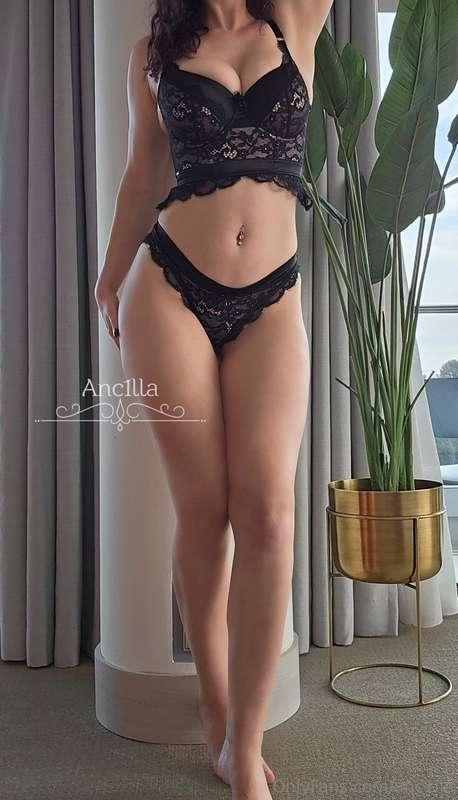 Legs for days 🥰🥰