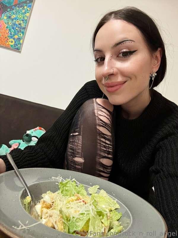 ☀️ Good morning😋🍓How would you like to have breakfast with m..