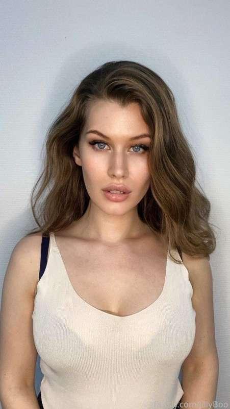 I'm horny today, I want to feel your hot energy too!