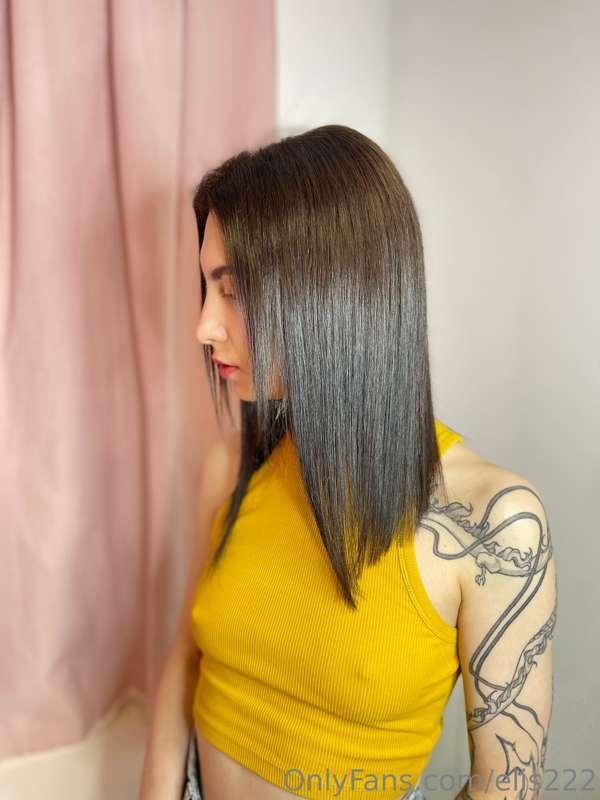 I'm finally back in Kiev! I made my hair better, and now I'm..