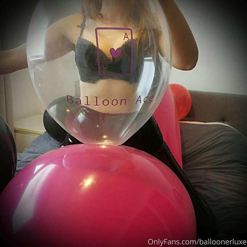 Who's excited for my new clip?? 
Will be posted at the end o..
