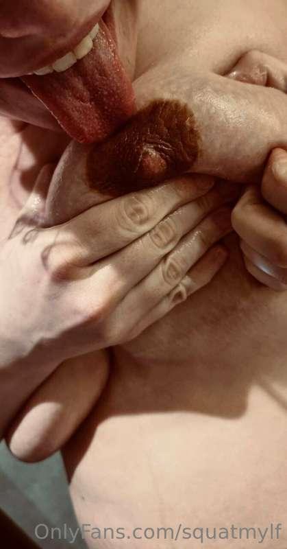 Liker du gravide damer som squirter mye?💦😍 Da burde du ikke ..