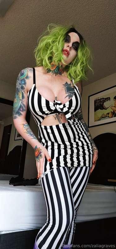 zaliagravesvip main image