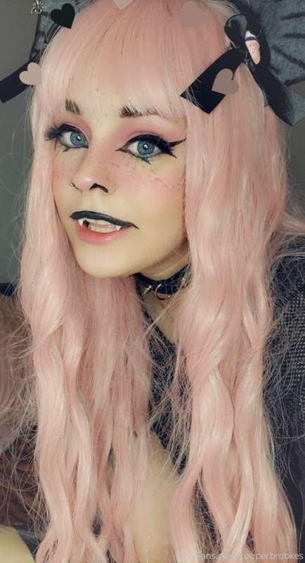 Hi everybody.

I want to say I'm so sorry that I haven't bee..