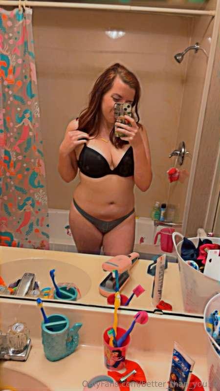 Come on baby, a little dirty talk doesn't cause harm.. dm me..