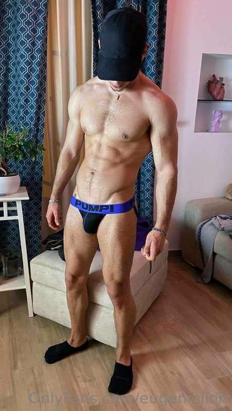 Buongiorno 👅 vi piacciono i miei nuovi slip?