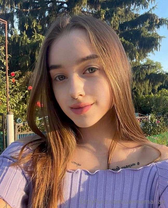 ❤️ 18 YEARS OLD ❤️A naughty girl @mialoverr wants to your co..