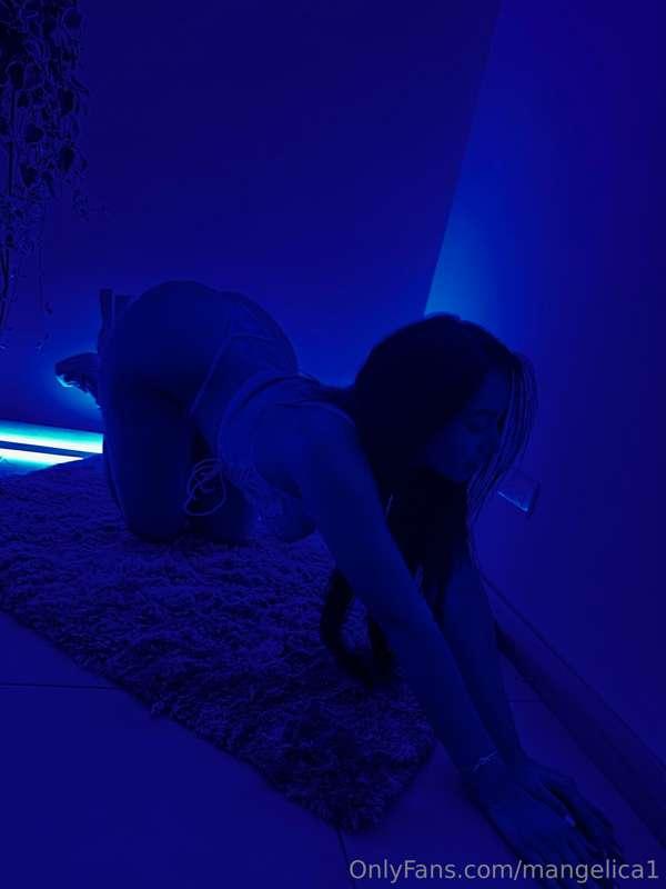want to help me with these photos?