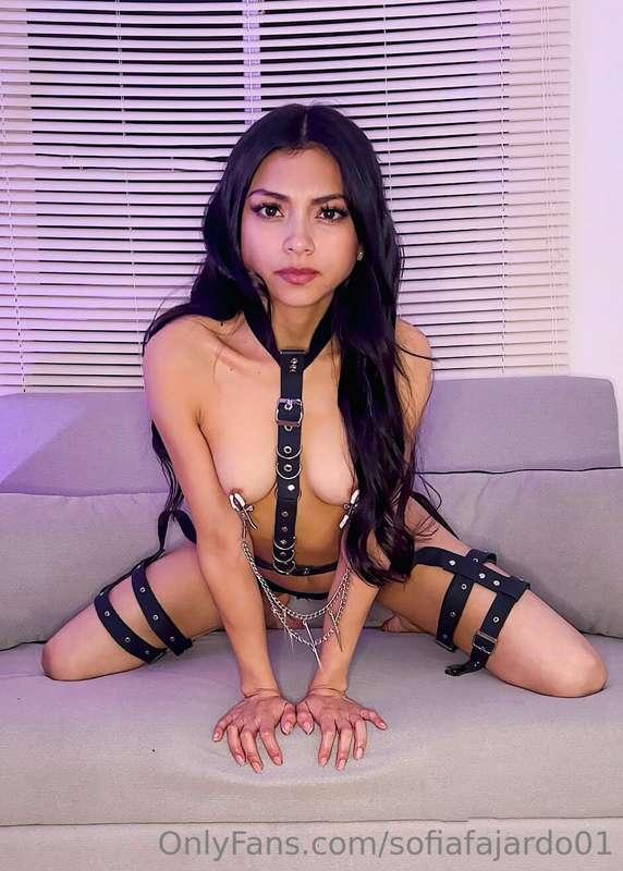 I invite you to misbehave…..
¿You come or I go? 😏😈