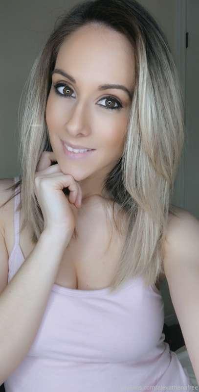 Nudes are waiting for you right here
Onlyfans.com/alexathena
