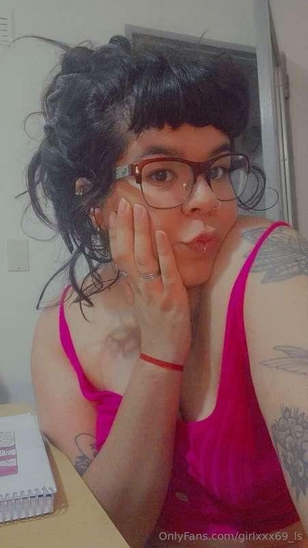 ⛄ juicy latina uncensored  @sigridvip ⛄
😈 chubby + hairy pus..