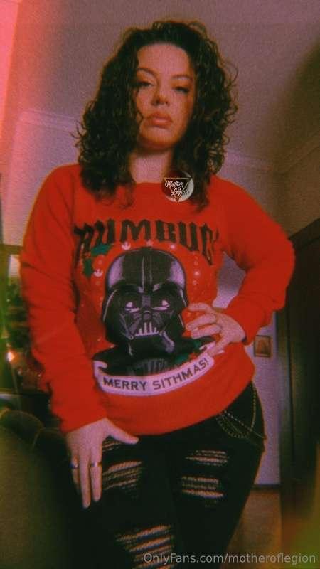 As festive as I get. 😒
#BahHumbugForever #StarWarsHo