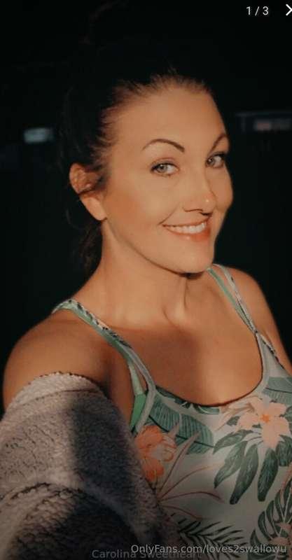 Forget the sweet tea, she's pure Carolina fire! This sexy, f..