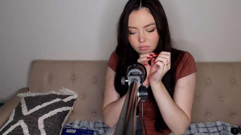 Nail and Teeth tapping with whispers
