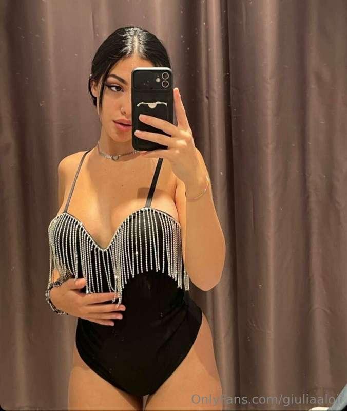 Confessami una tua fantasia 🔥