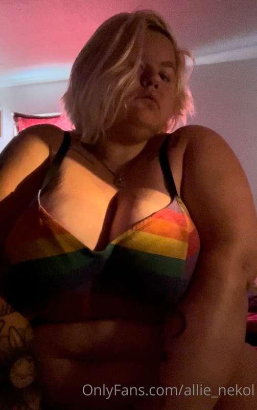 BBW mean i hits a belly too. I like it.