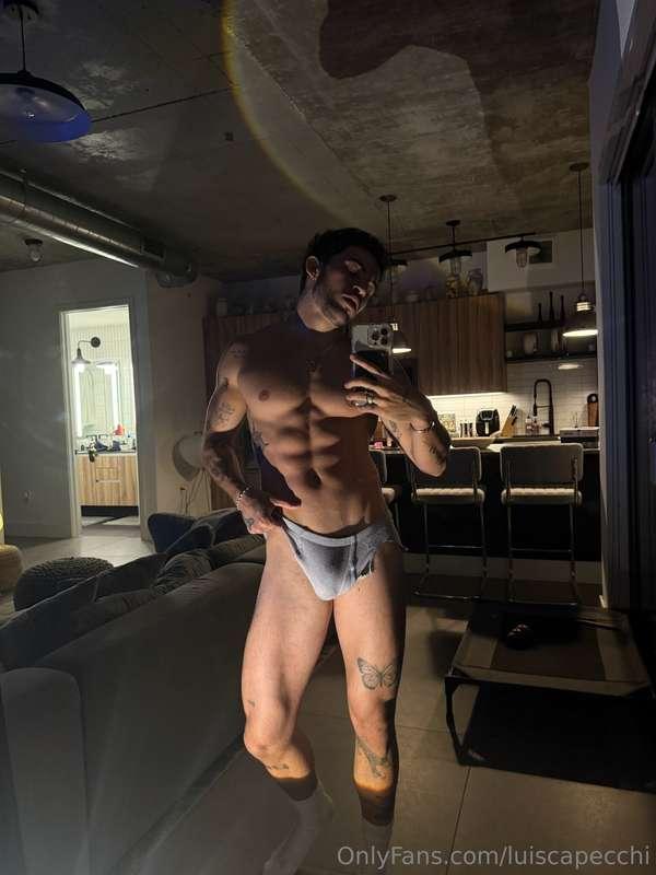 It’s officially dickmas 🎄😳Check DMs in 1 hour for papis firs..