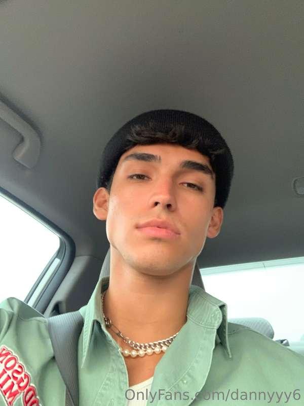 good morning ☀️ I know I know... got a little too much cloth..