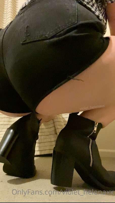 You want me to sit on your face??
