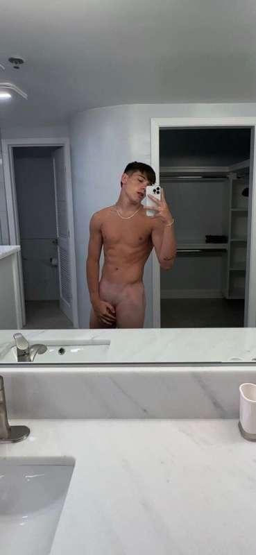 If you guys haven’t seen my boy Opash’s page lately you’re m..
