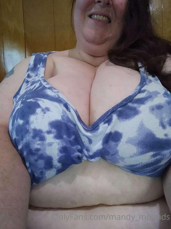 https://onlyfans.com/mandy_mounds_2.0

I did it come over to..