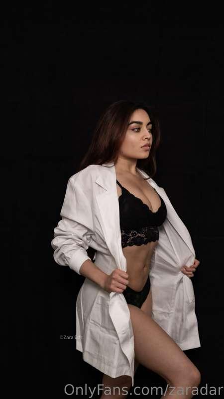 ***ID 25*** Under my lab coat 😉 This set is for those of you..